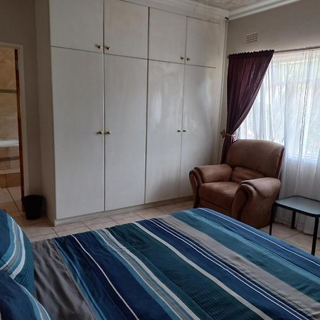 Tropical Paradise Guest House Mbombela Room photo